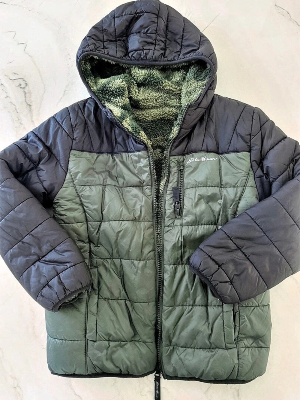 Eddie Bauer Kids Reversible Jacket Size 7/8 Camo Sherpa Puffer Hooded